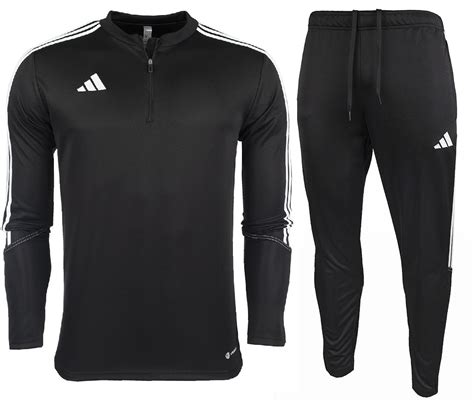 tiro trainingsanzug adidas grün|adidas Tiro 23 Club Trainingshose .